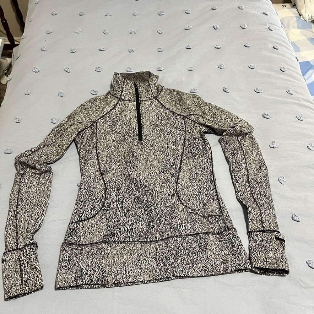 Lululemon Black and White 3/4 Zip
